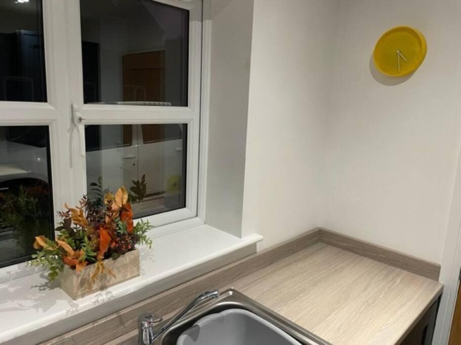 Holiday home Immaculate House In 2